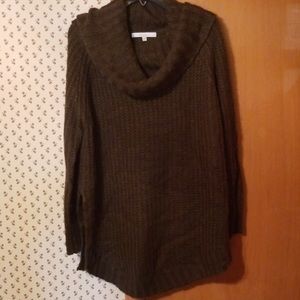 Chunky cowl neck sweater